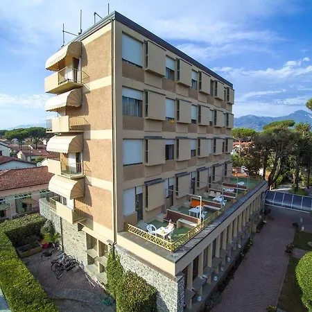 Battelli Only Adults Marina di Pietrasanta