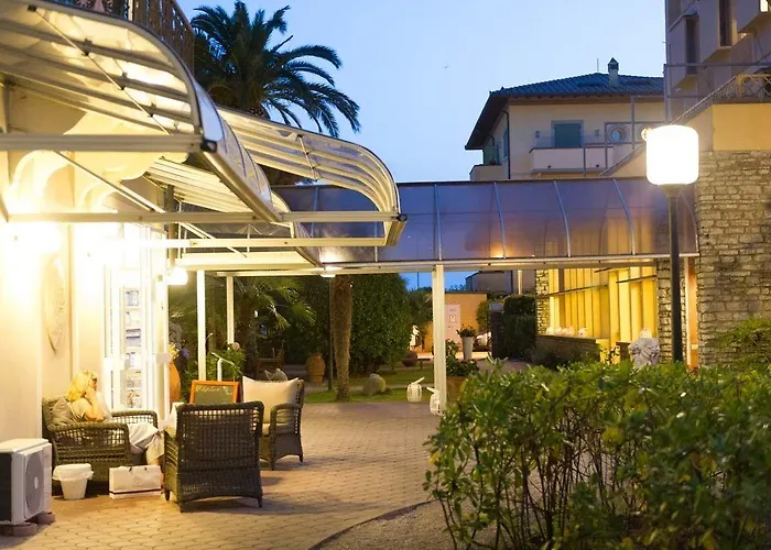 Battelli Only Adults 3* Marina di Pietrasanta